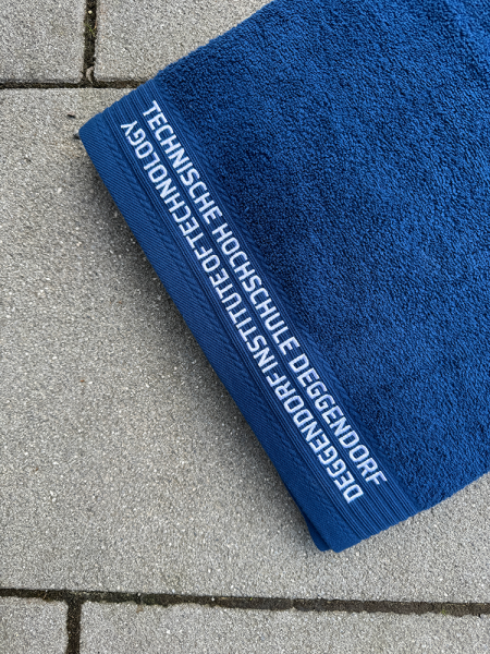 THD | DIT beach towel in THD blue organic cotton 100 x 180 cm