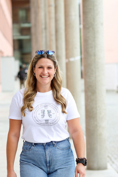 DIT Seal T-Shirt White, Unisex